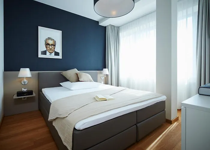 Ipartment Frankfurt Centre Apart Otel 4*