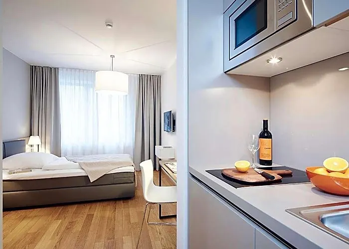 Ipartment Frankfurt Centre Aparthotel 4*