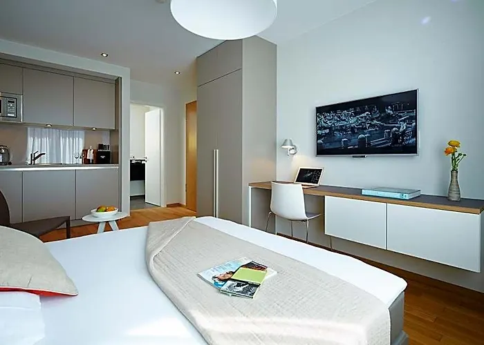 Ipartment Frankfurt Centre Aparthotel 4*